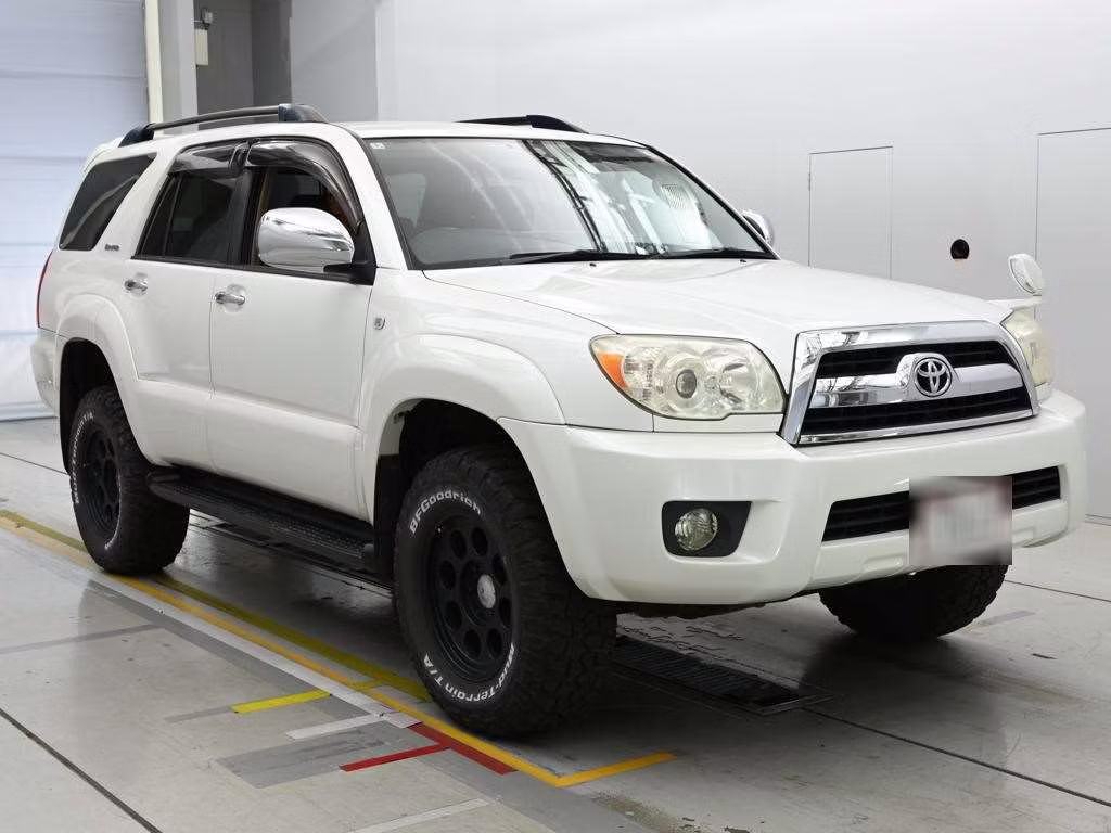 TOYOTA HILUX SURF