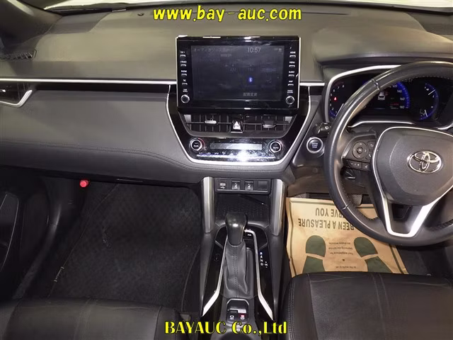 TOYOTA COROLLA CROSS
