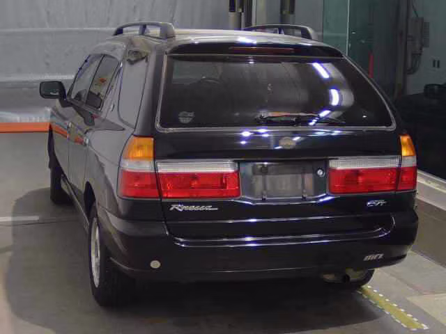 NISSAN R'NESSA