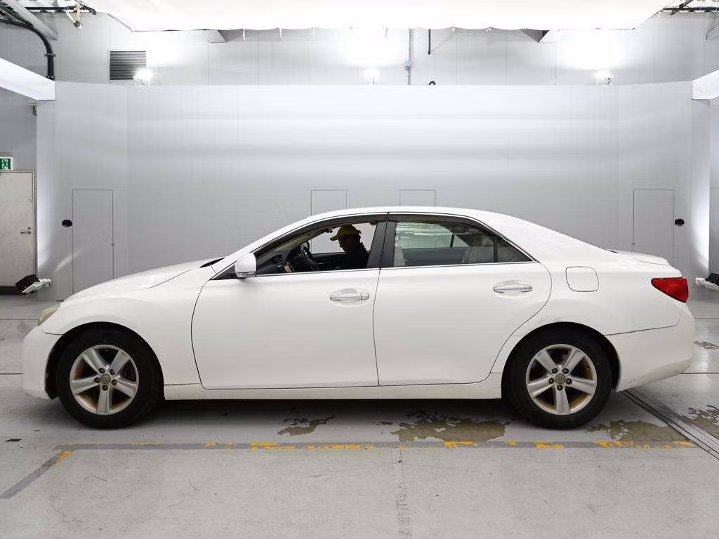 TOYOTA MARK X