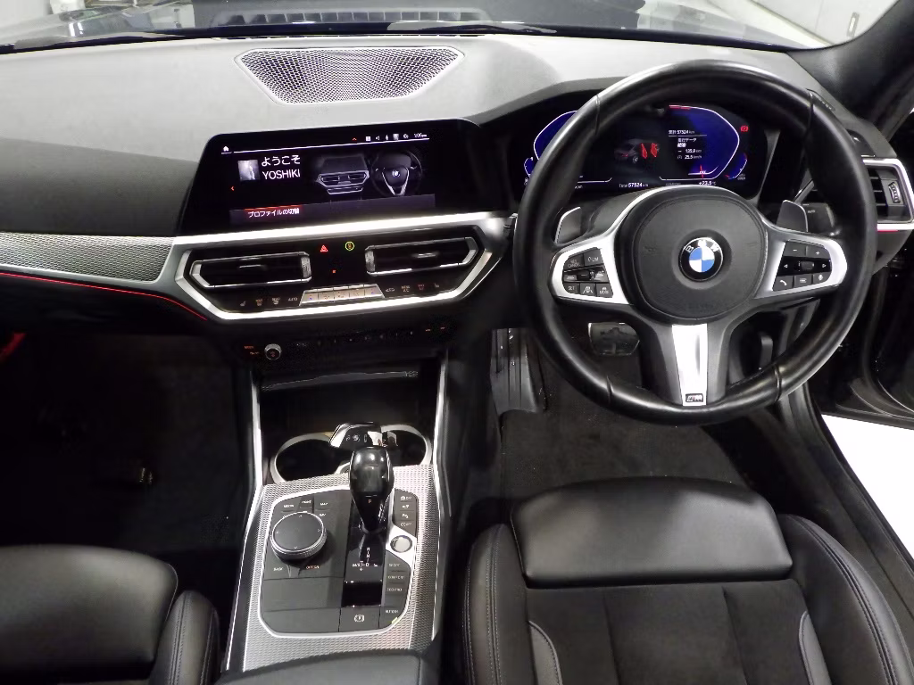 BMW 3-SERIES