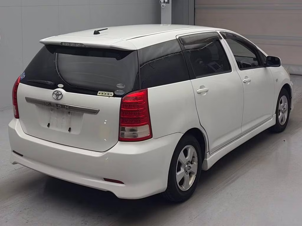 TOYOTA WISH