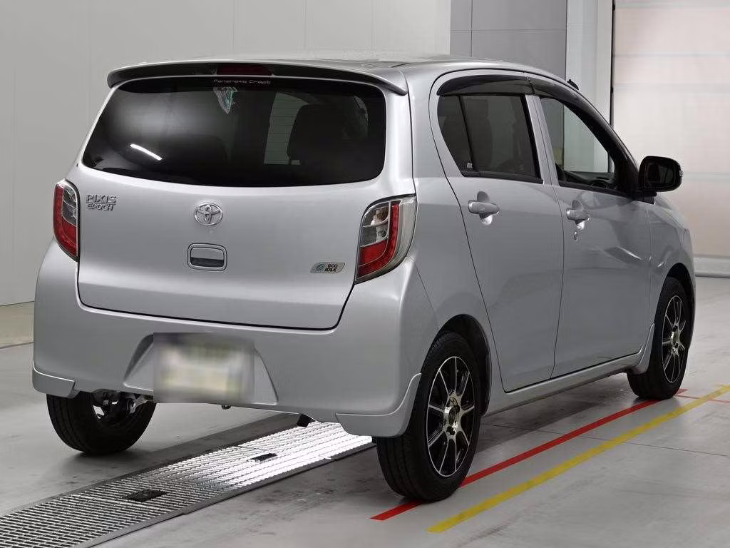 TOYOTA PIXIS EPOCH