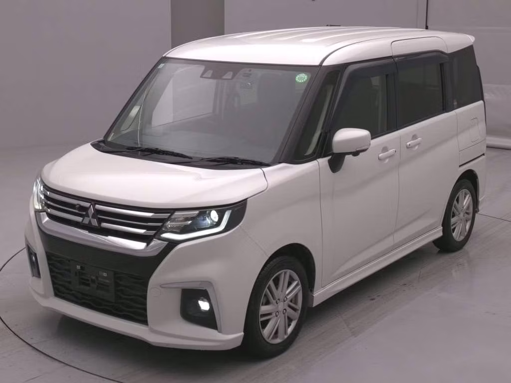 MITSUBISHI DELICA D:2