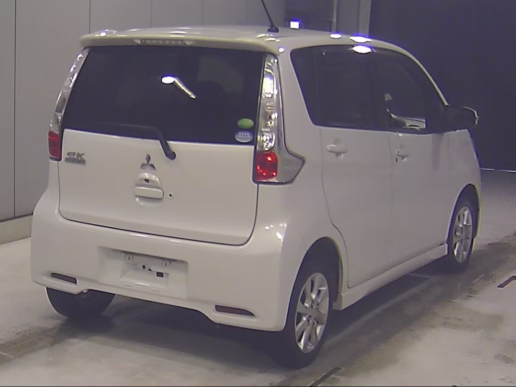 MITSUBISHI EK CUSTOM