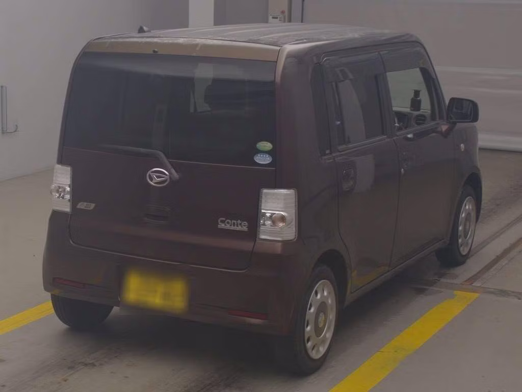 DAIHATSU MOVE CONTE