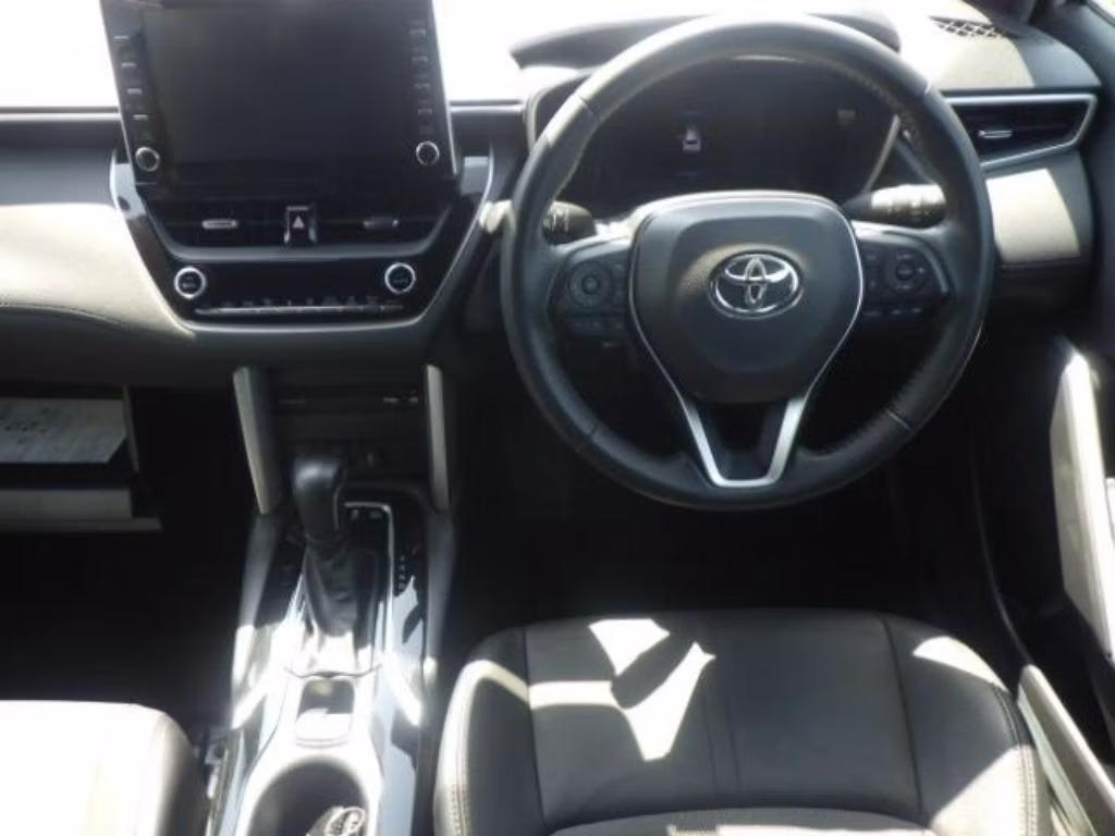 TOYOTA COROLLA CROSS
