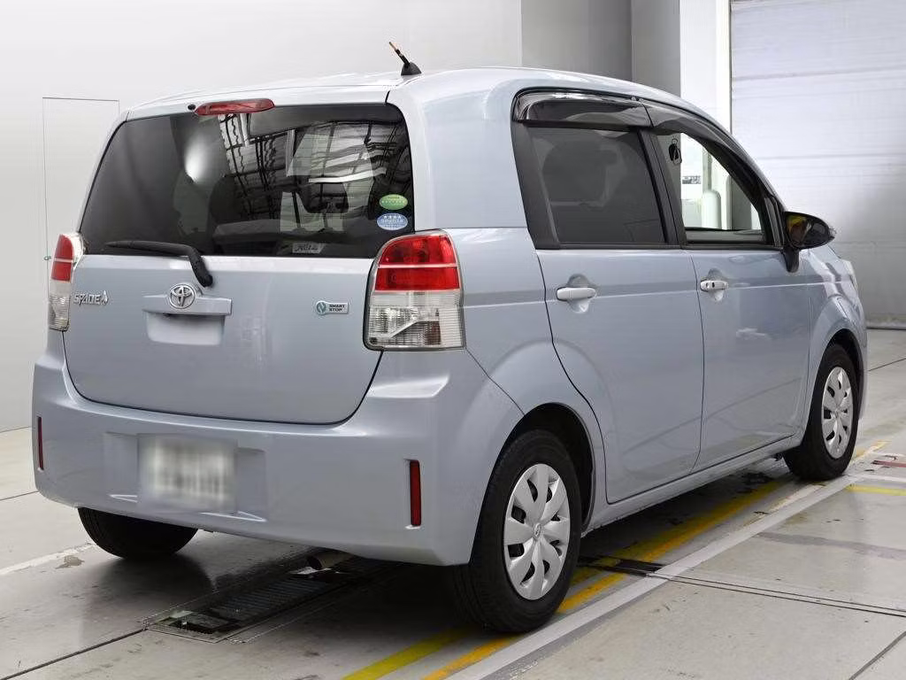 TOYOTA SPADE