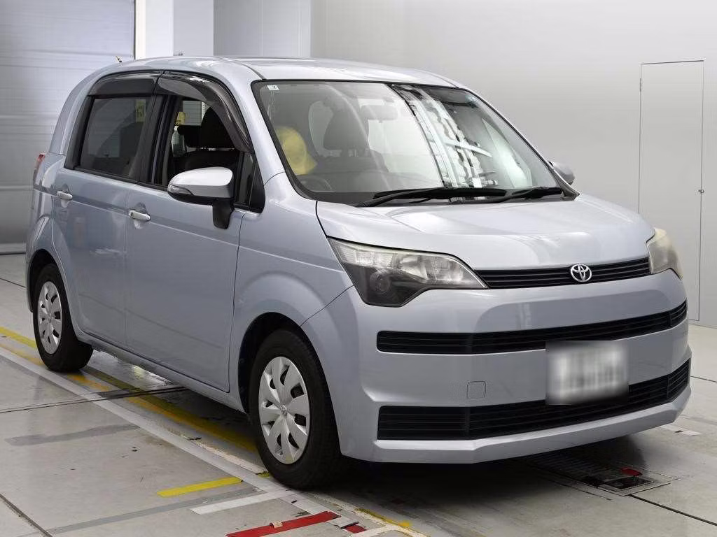 TOYOTA SPADE