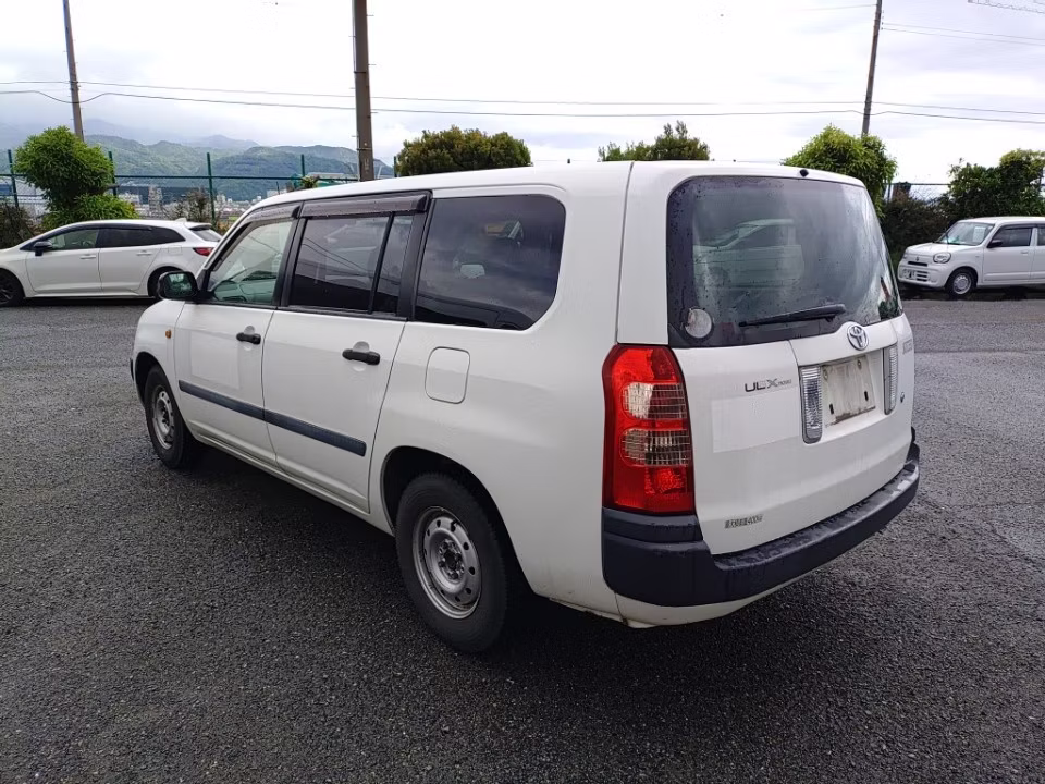 TOYOTA PROBOX