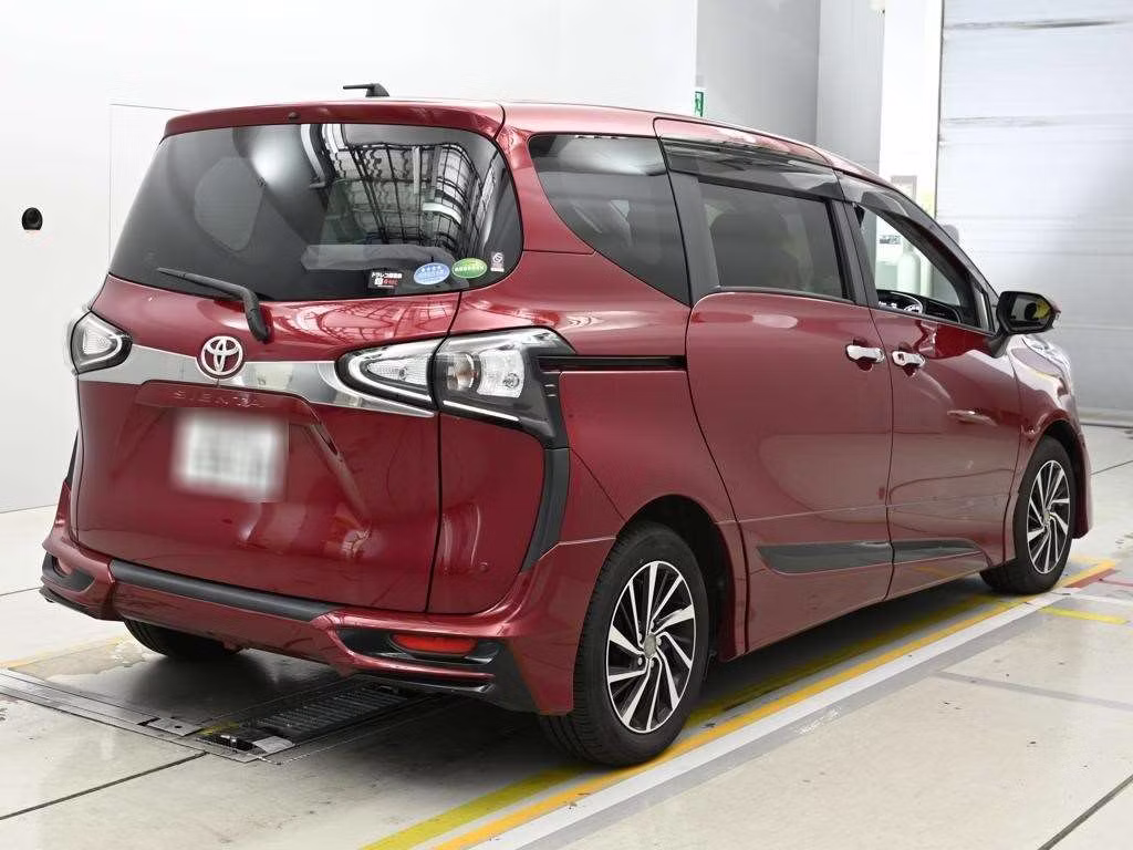 TOYOTA SIENTA