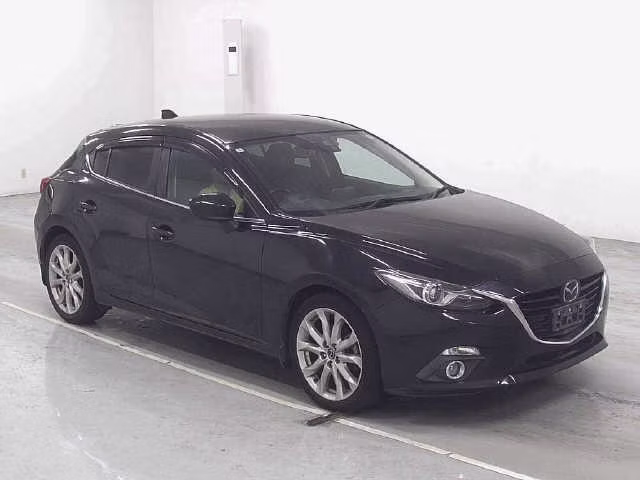 MAZDA AXELA