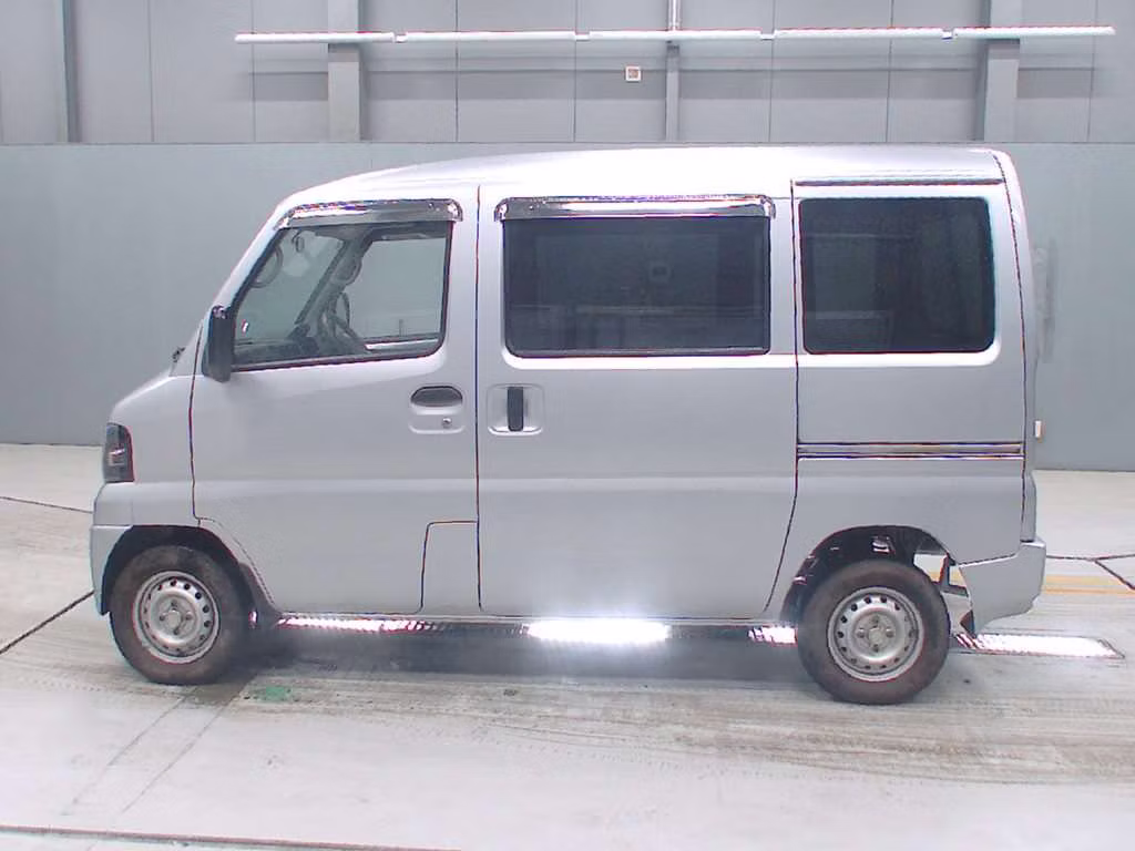 MITSUBISHI MINICAB