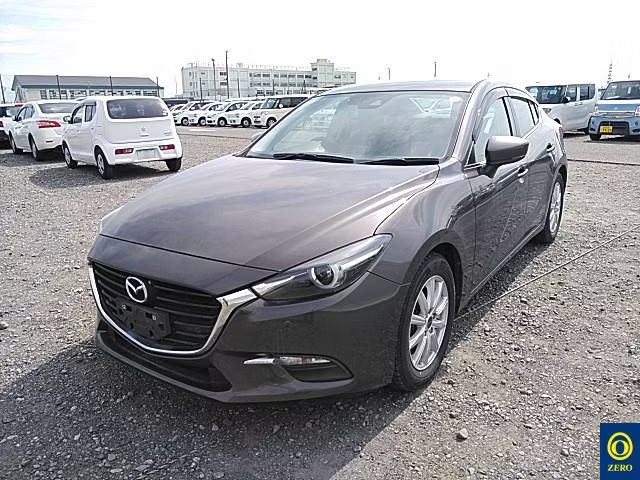 MAZDA AXELA