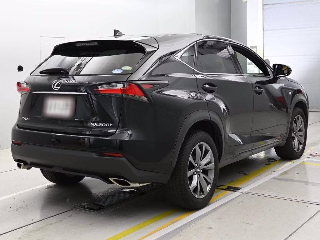 LEXUS NX200T