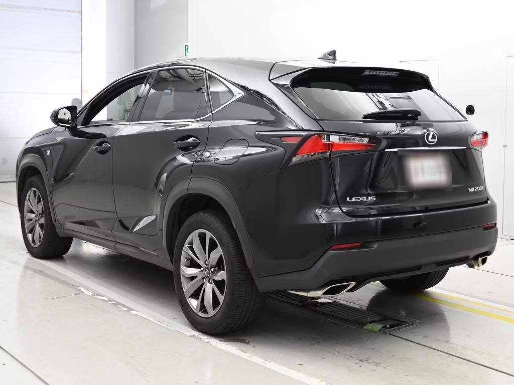LEXUS NX200T