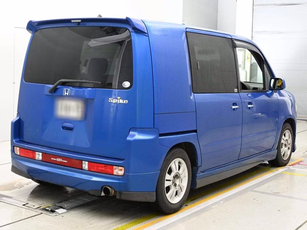 HONDA MOBILIO SPIKE