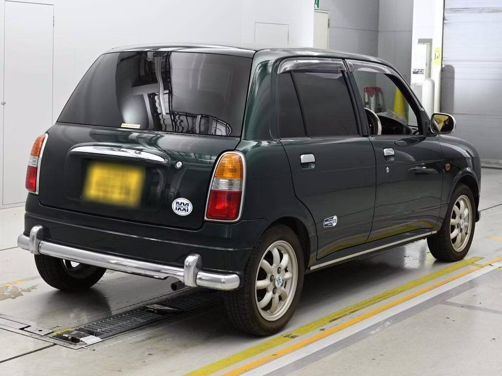 DAIHATSU MIRA GINO