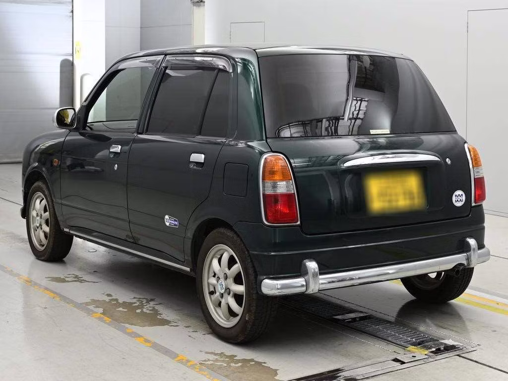 DAIHATSU MIRA GINO