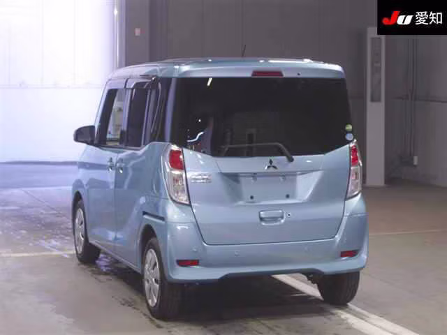 MITSUBISHI EK SPACE