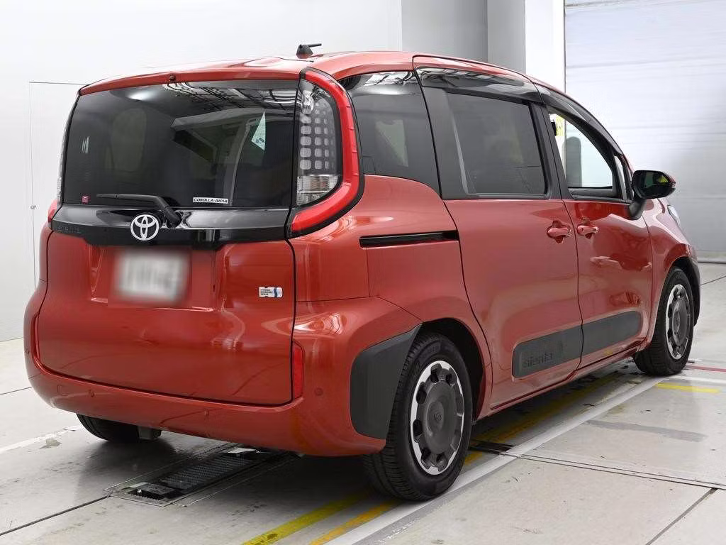 TOYOTA SIENTA