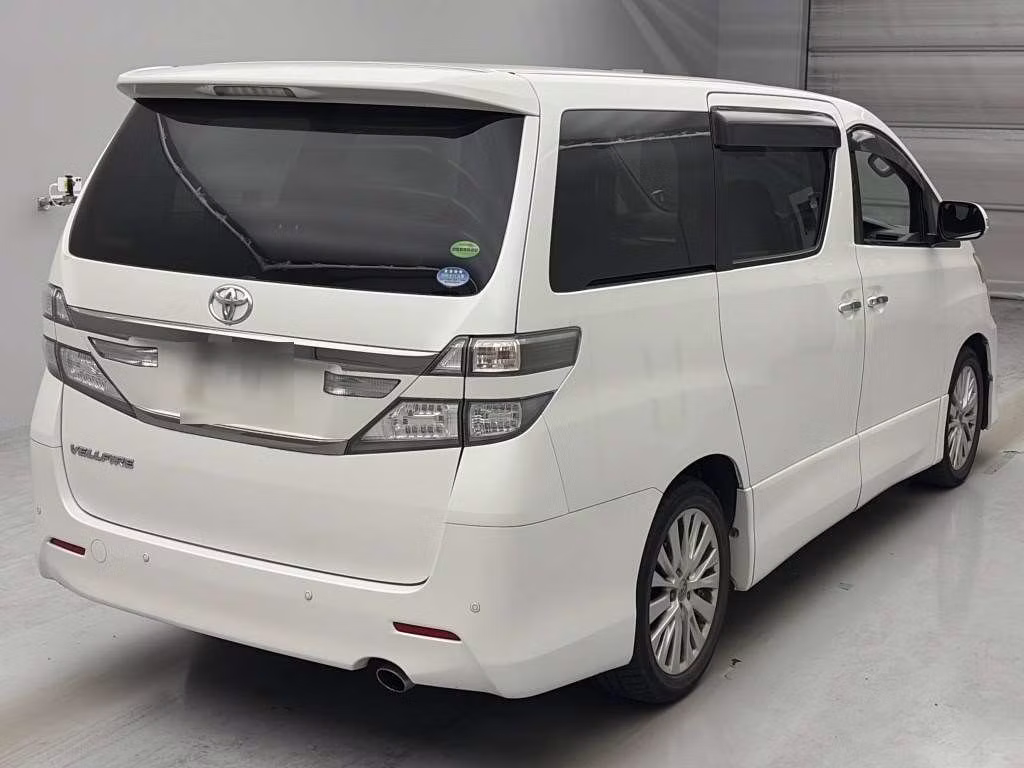 TOYOTA VELLFIRE