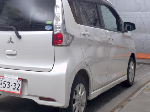 MITSUBISHI EK CUSTOM