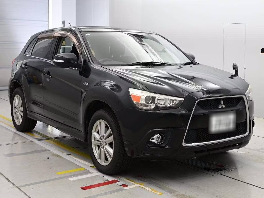 MITSUBISHI RVR