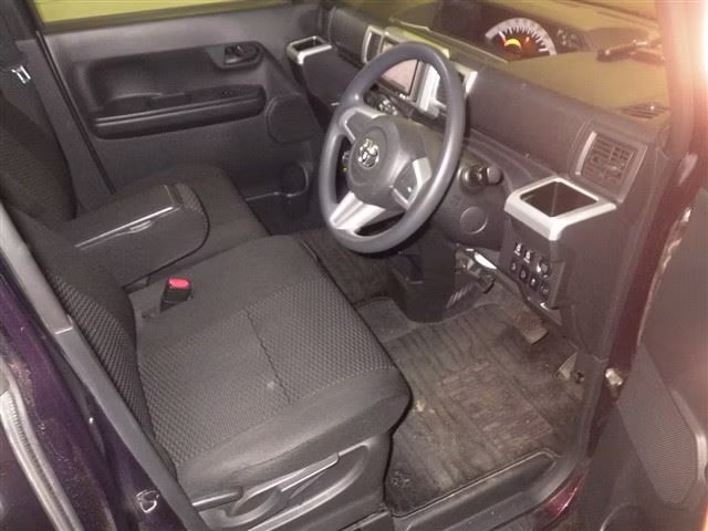 TOYOTA PIXIS MEGA