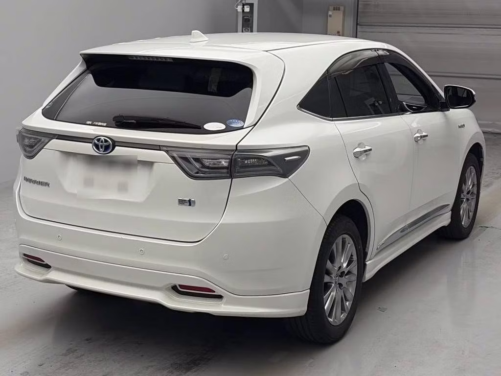 TOYOTA HARRIER