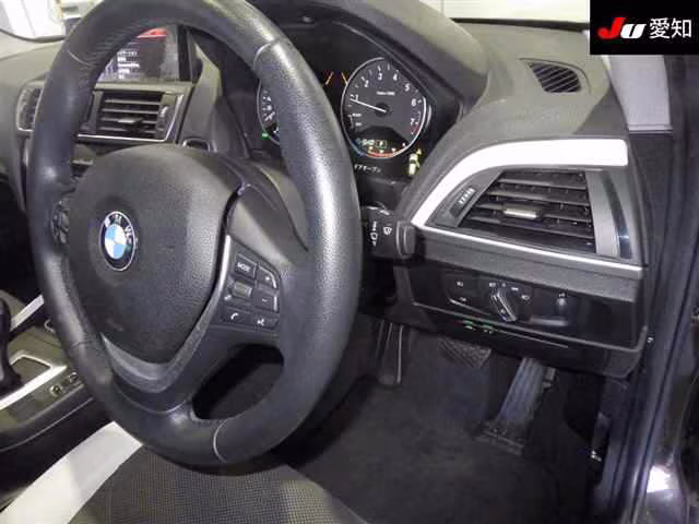 BMW 1-SERIES