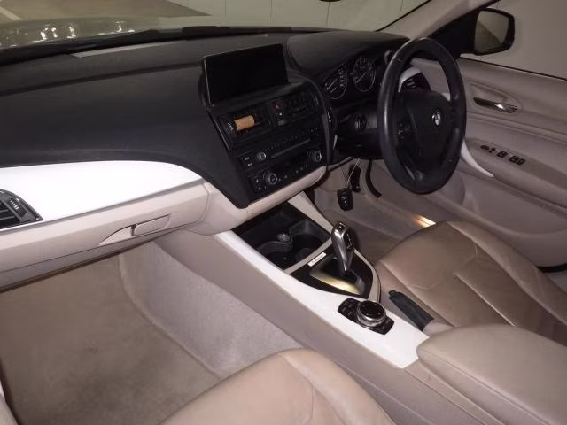 BMW 1-SERIES