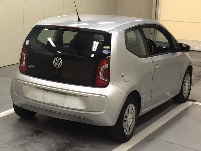 VOLKSWAGEN UP!