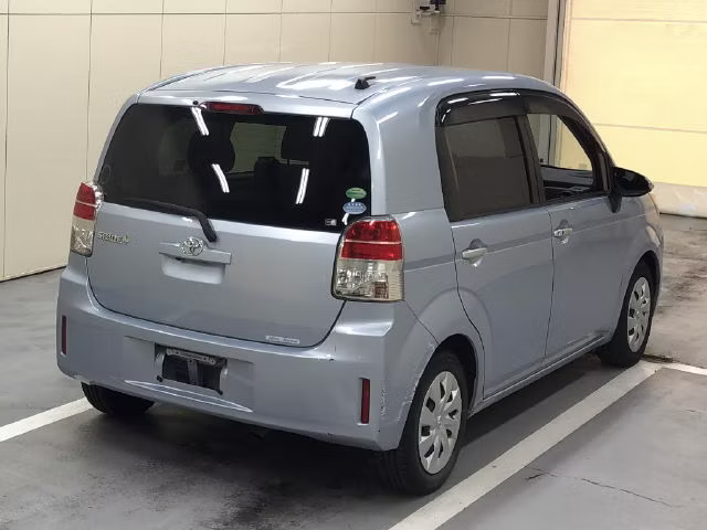 TOYOTA SPADE