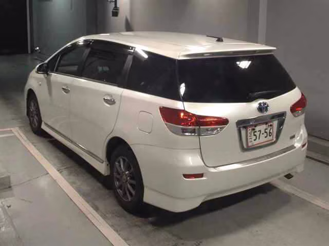 TOYOTA WISH