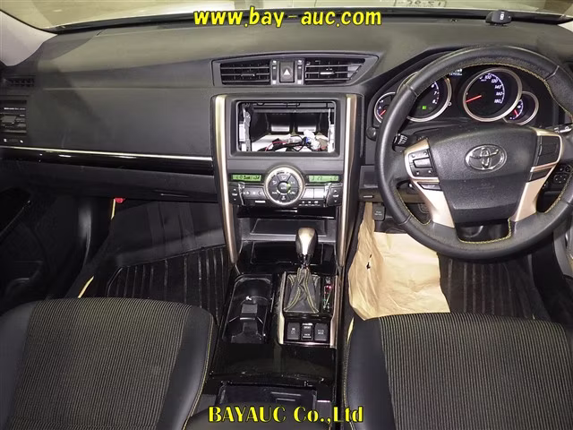 TOYOTA MARK X