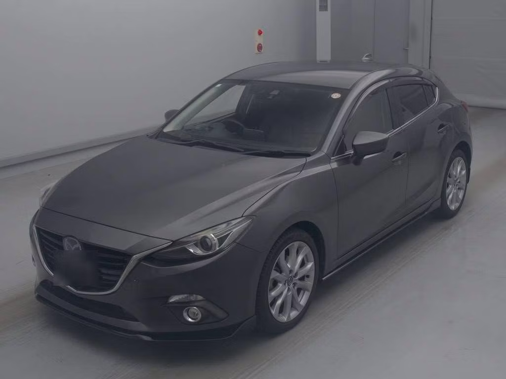 MAZDA AXELA