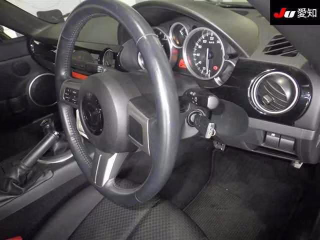 MAZDA ROADSTER