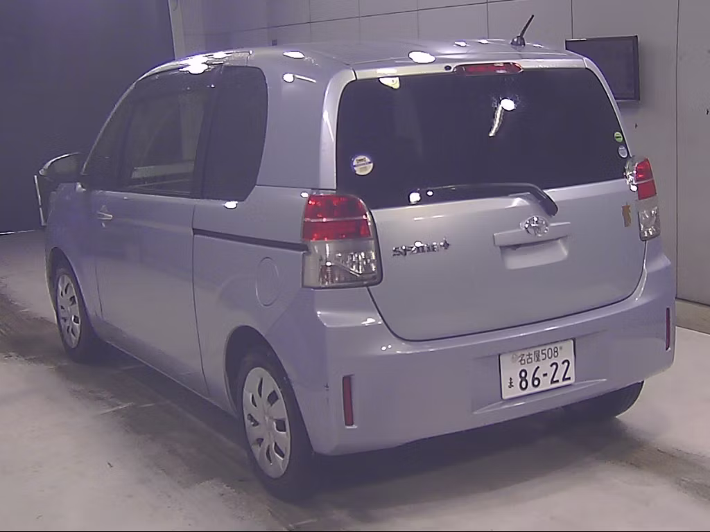 TOYOTA SPADE