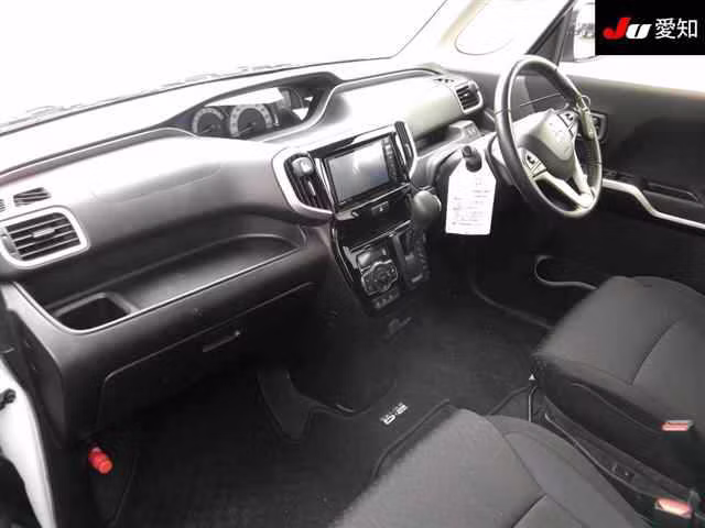 MITSUBISHI DELICA D:2