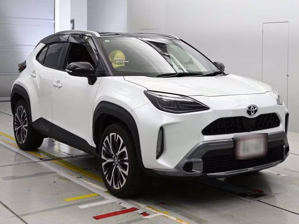 TOYOTA YARIS CROSS