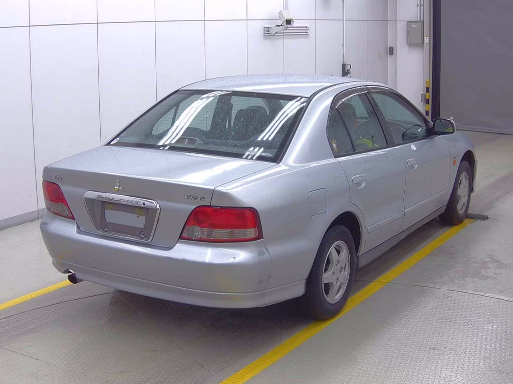 MITSUBISHI GALANT