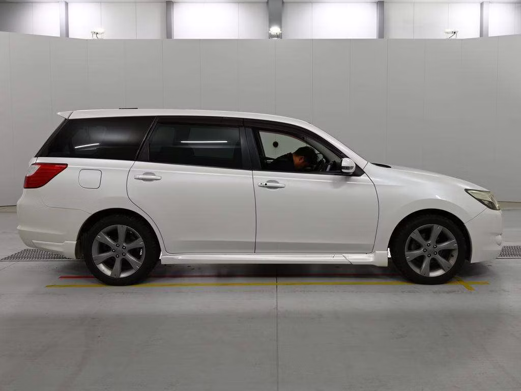 SUBARU EXIGA