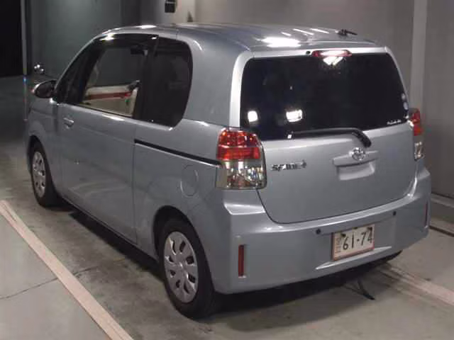 TOYOTA SPADE