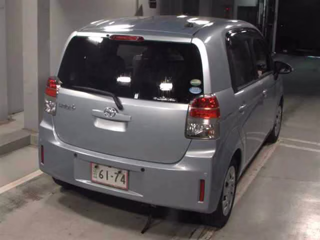 TOYOTA SPADE