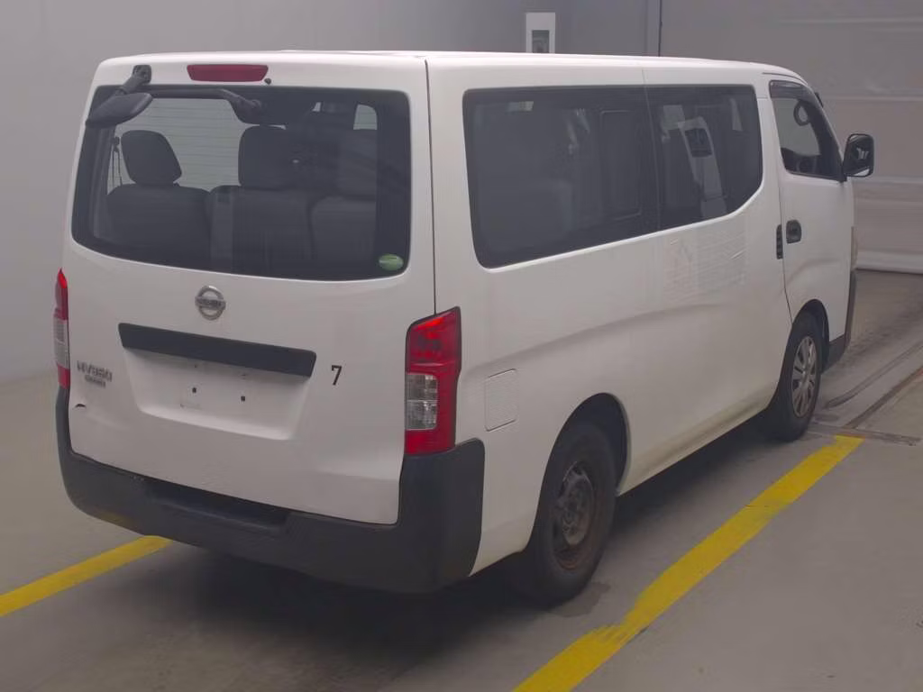 NISSAN NV350 CARAVAN
