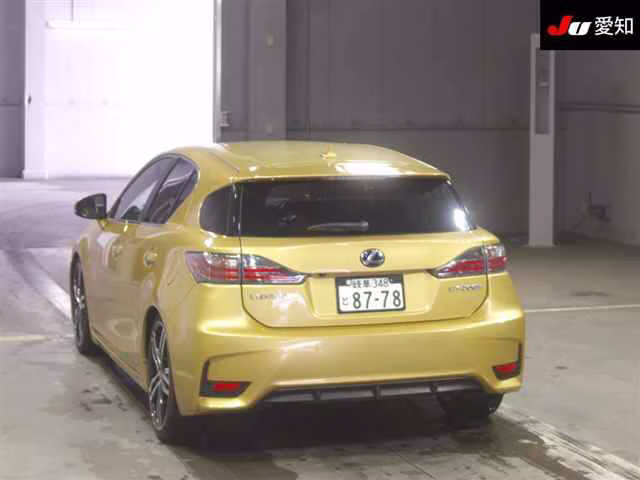 LEXUS CT200H
