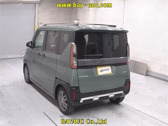 MITSUBISHI DELICA MINI