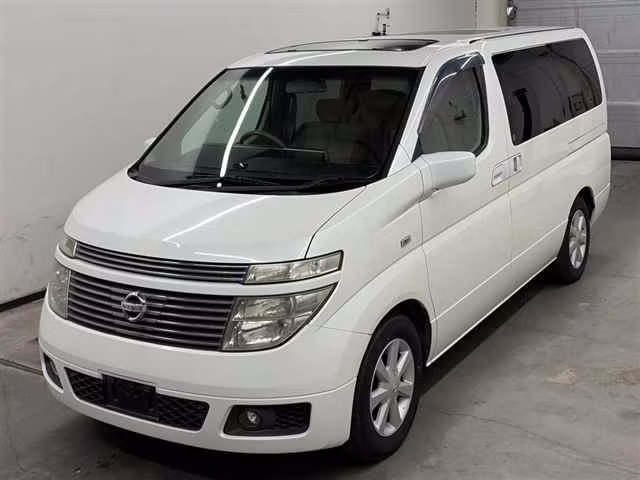 NISSAN ELGRAND