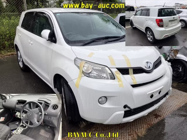 TOYOTA IST